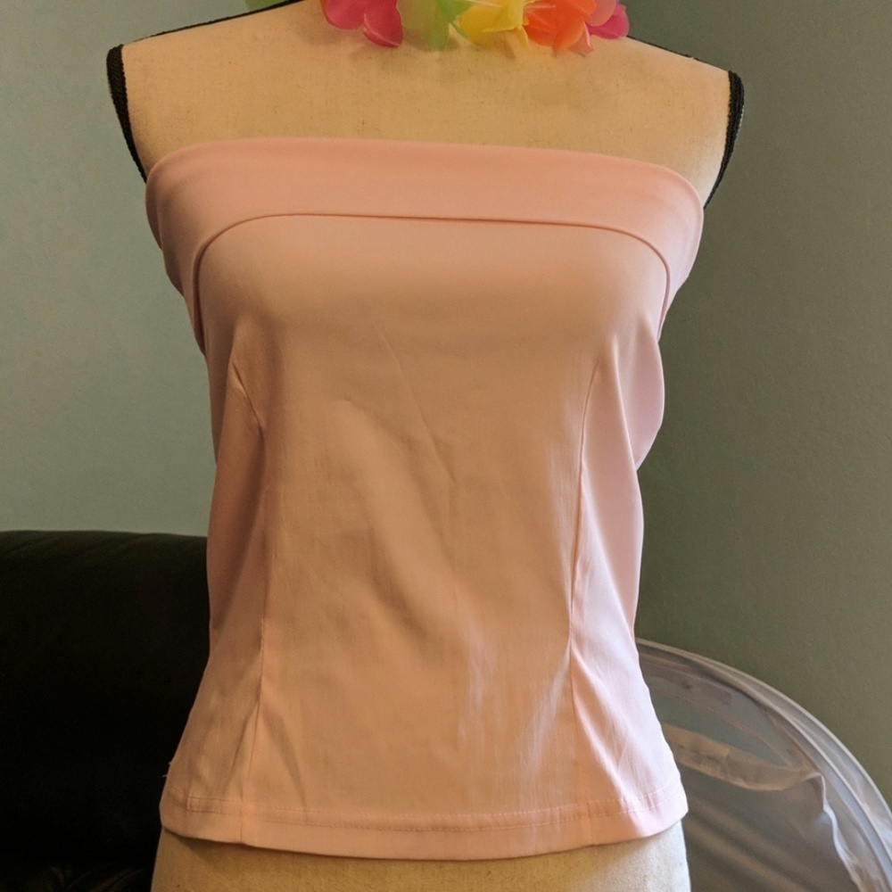Light pink tube top Size M 👑